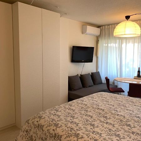 Brigitte Studio Centre Saint Tropez Parking Piscine Wifi Vue Mer Exterior foto