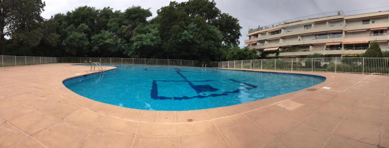 Brigitte Studio Centre Saint Tropez Parking Piscine Wifi Vue Mer Exterior foto